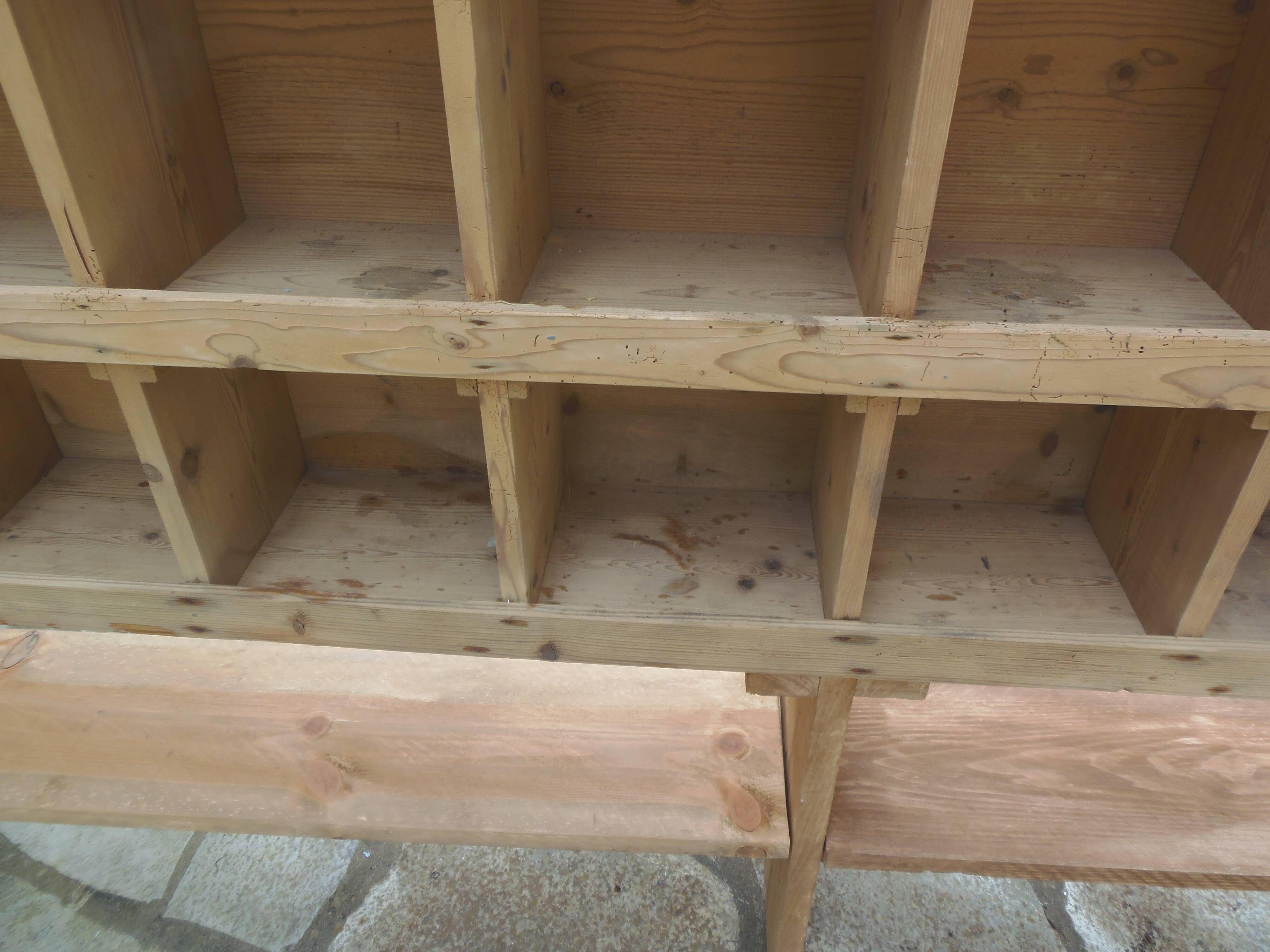 Vintage pitch pine craft furniture, 20 lockers, 2 mobile shelves