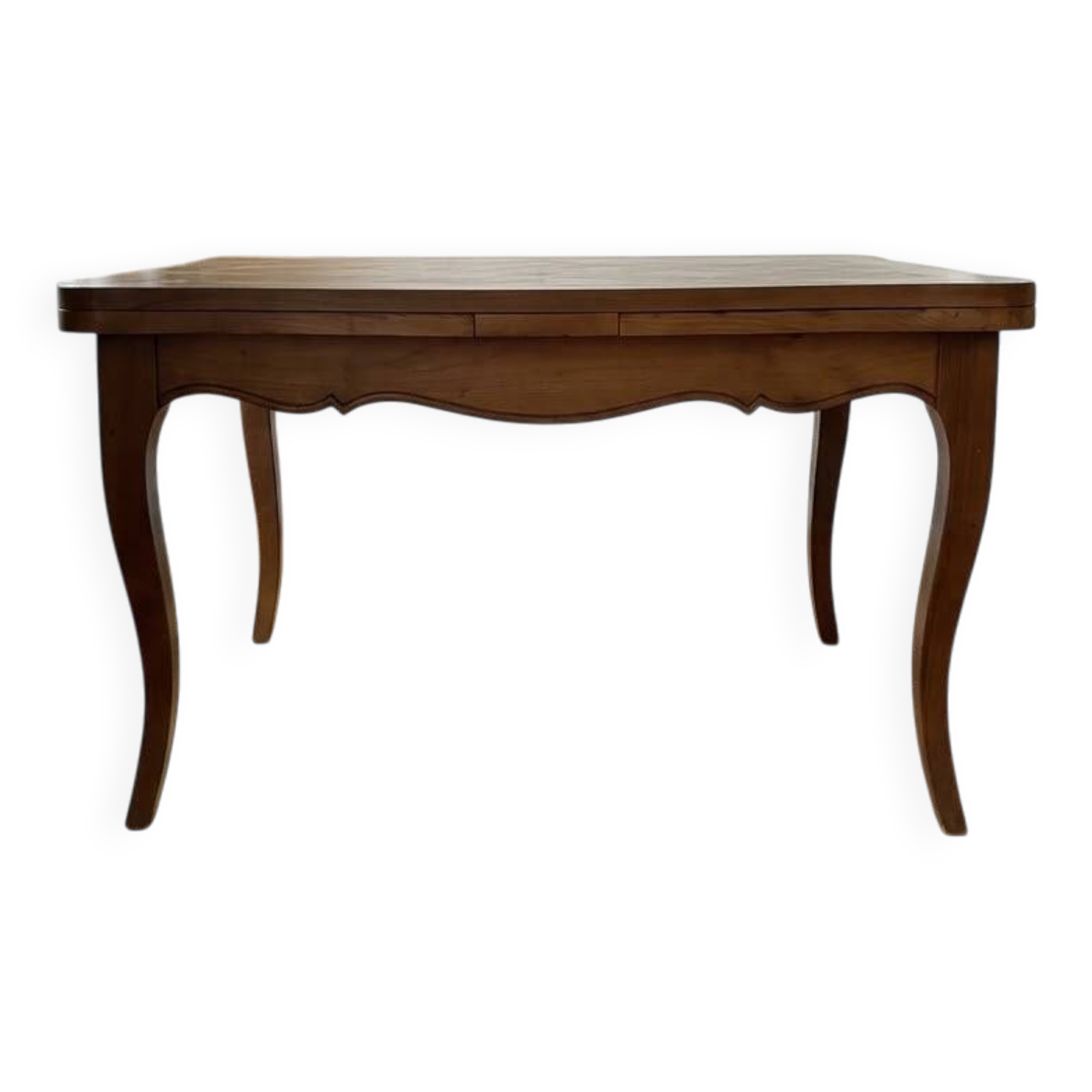 Extendable dining table in Louis XV style made of wood.