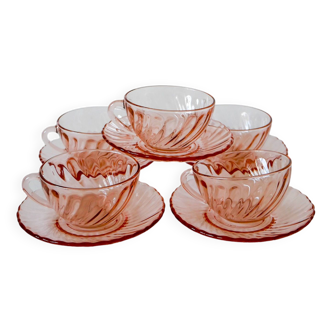 Lot de 5 tasses à café et sous-tasses en verre rose Rosaline Arcoroc 1960-1970