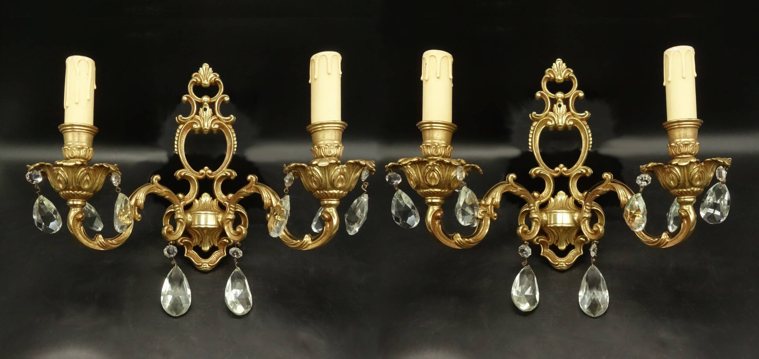 Pair of sconces with Louis XV style tassels