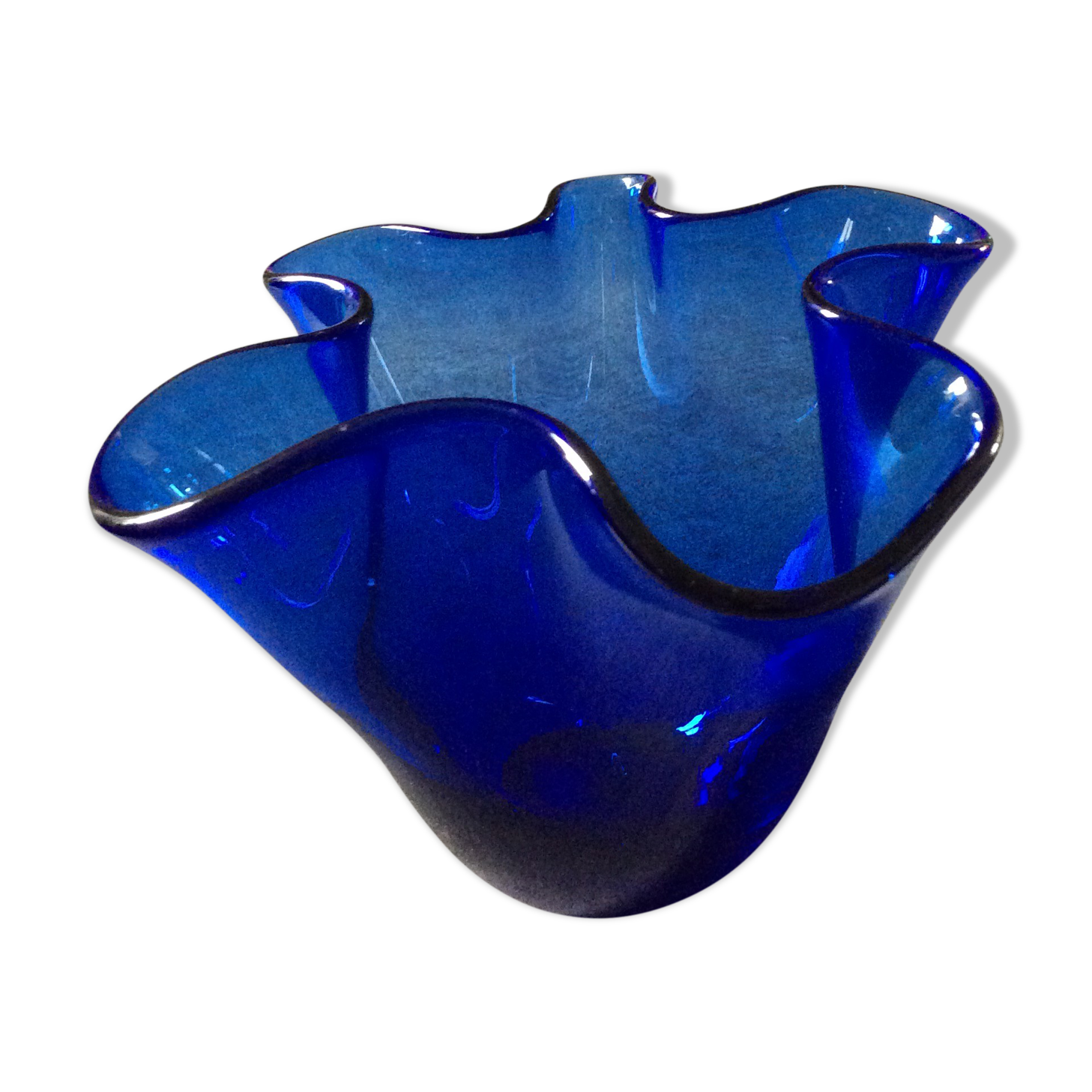 Vintage handkerchief vase made of blue glass paste