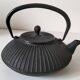Black grooved cast iron teapot – Japanese Zen style