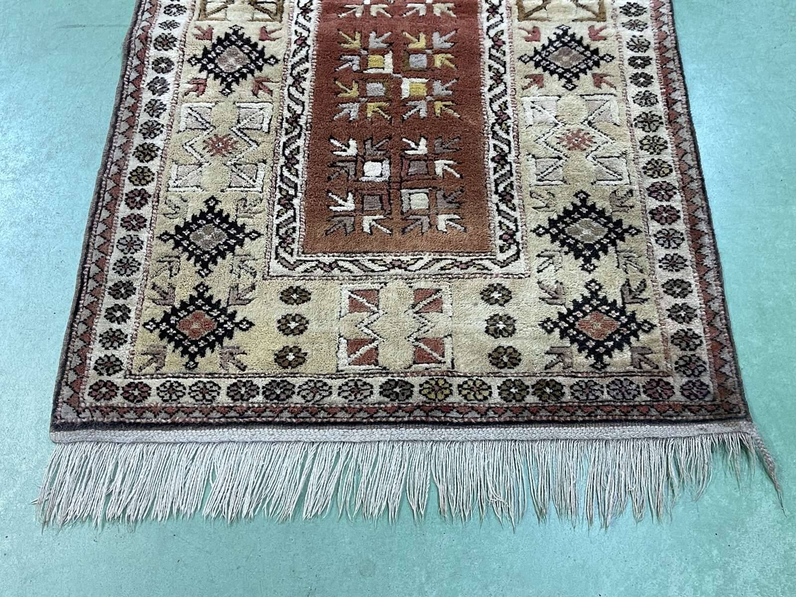 Handmade Iranian wool rug - L=1m47 l=91cm