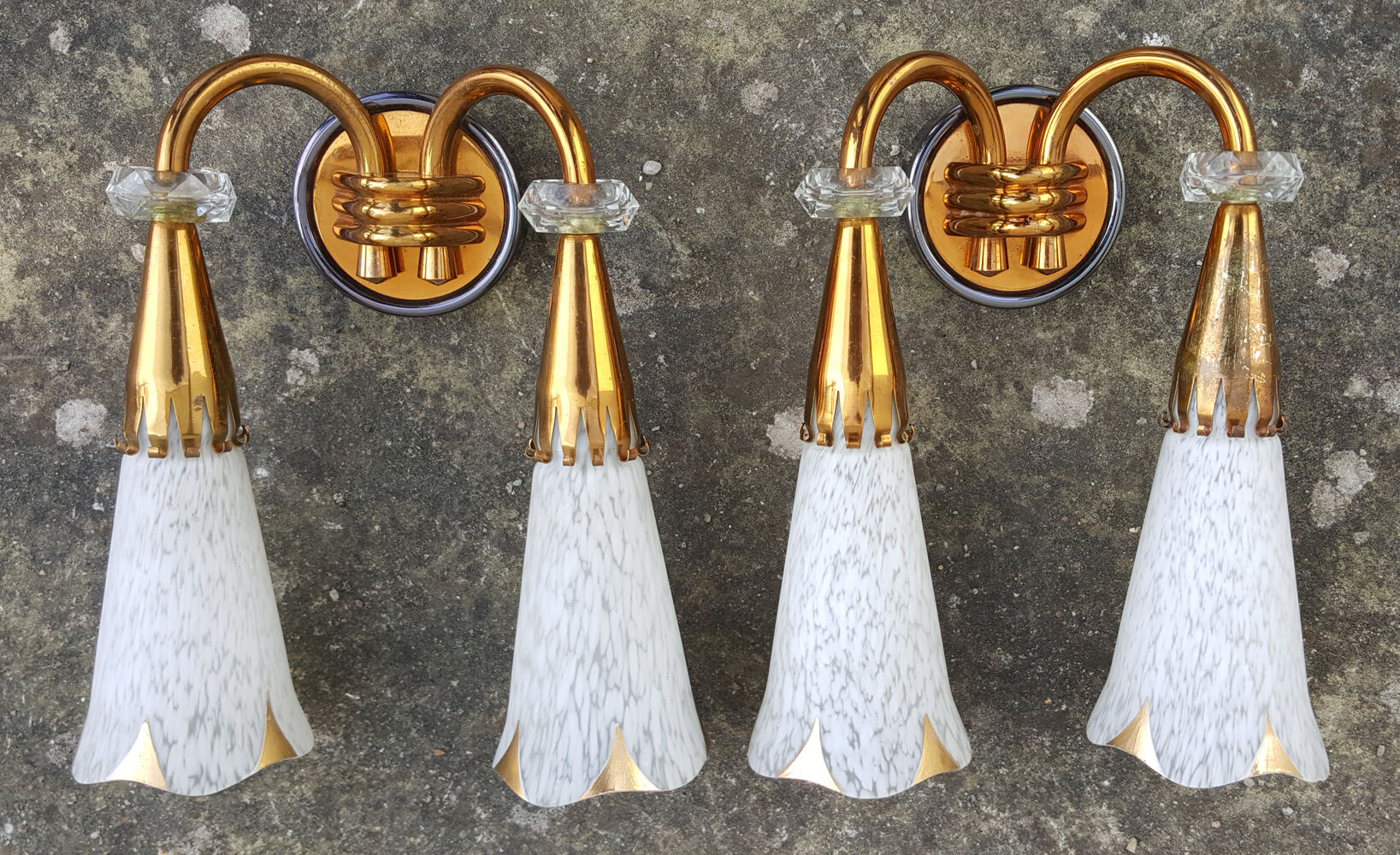 Applique House Lunel model Arum 50s