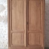 Large chest of drawers in solid raw oak