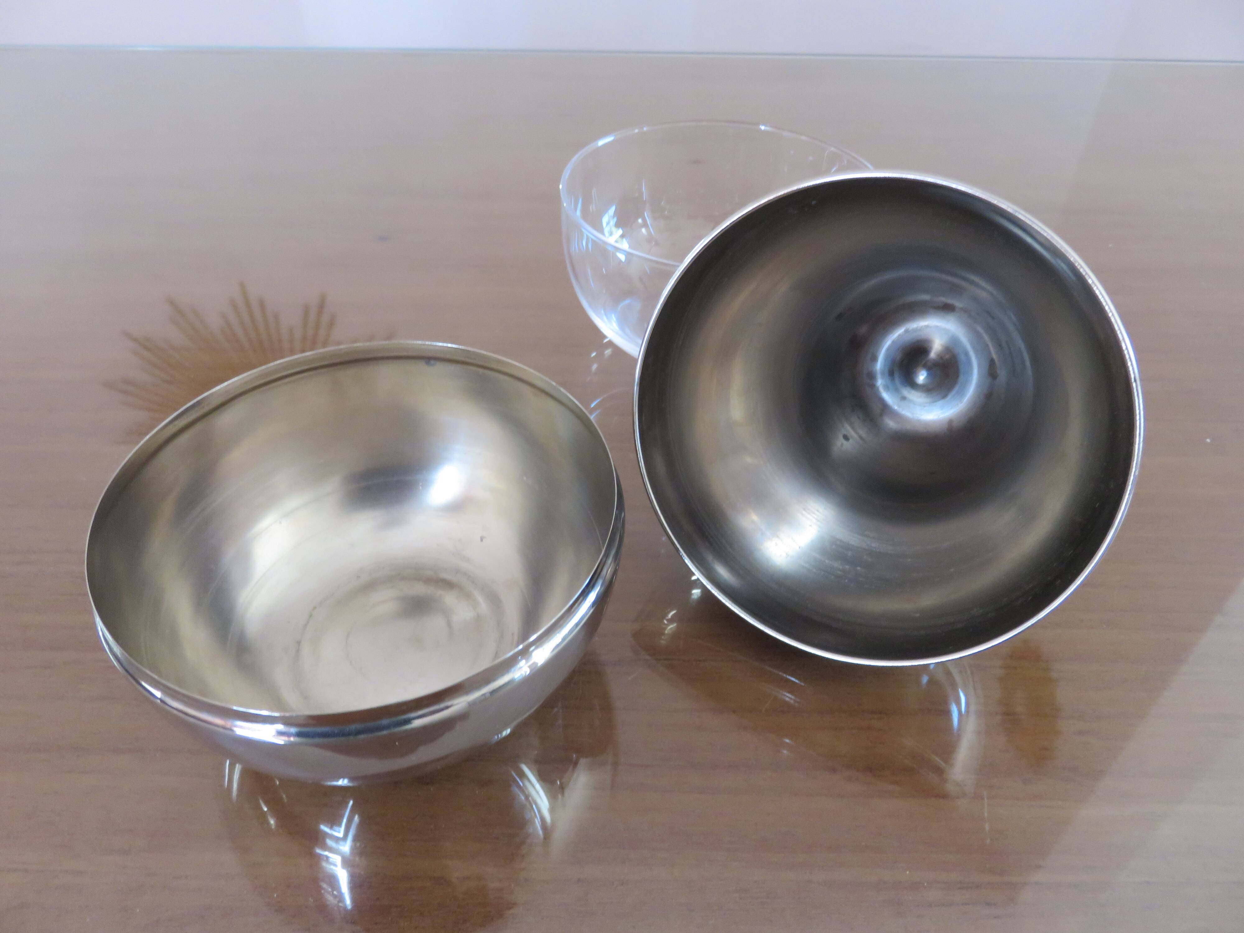 “Pear” sugar bowl in silver metal from the 70s