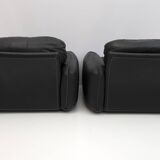 Pair of Piumotto Italian Leather Armchairs by Arrigo Arrighi for Busnelli,