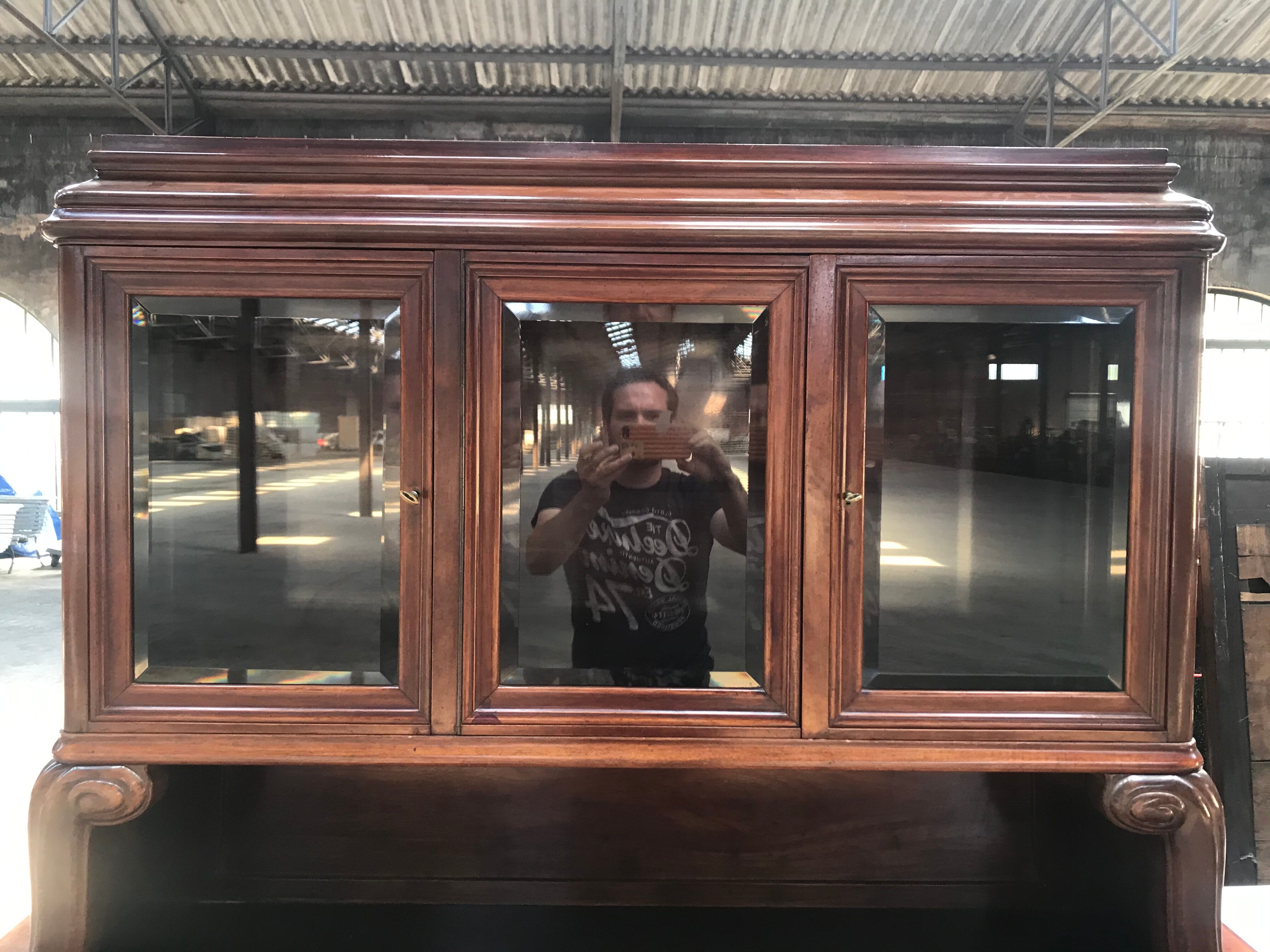 Buffet two English mahogany bodies