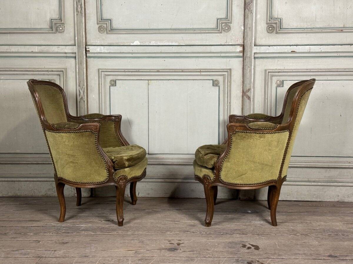 Pair of louis xv style armchairs in carved beech around 1920