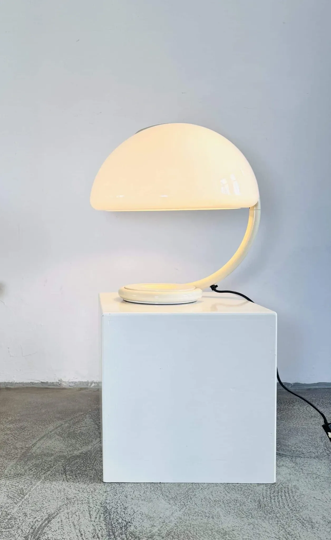 Serpente Swivel Table Lamp By Elio Martinelli For Martinelli Luce, Italy, 1965