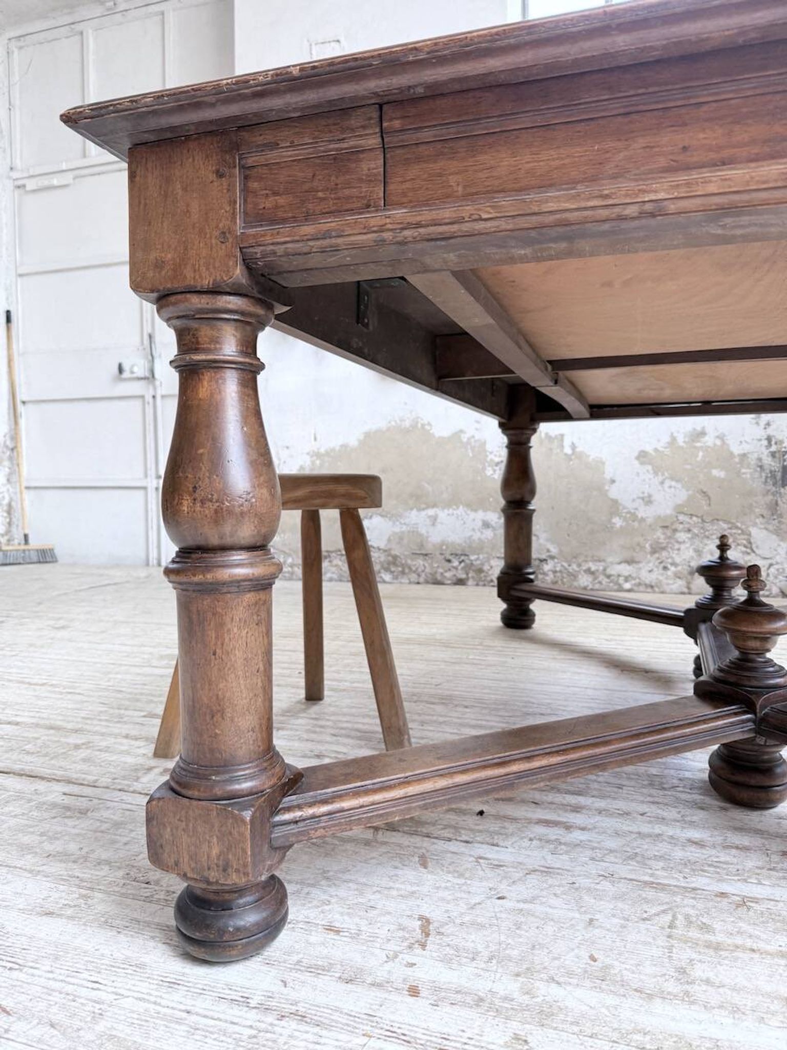 Table chêne style Louis XIV 1900