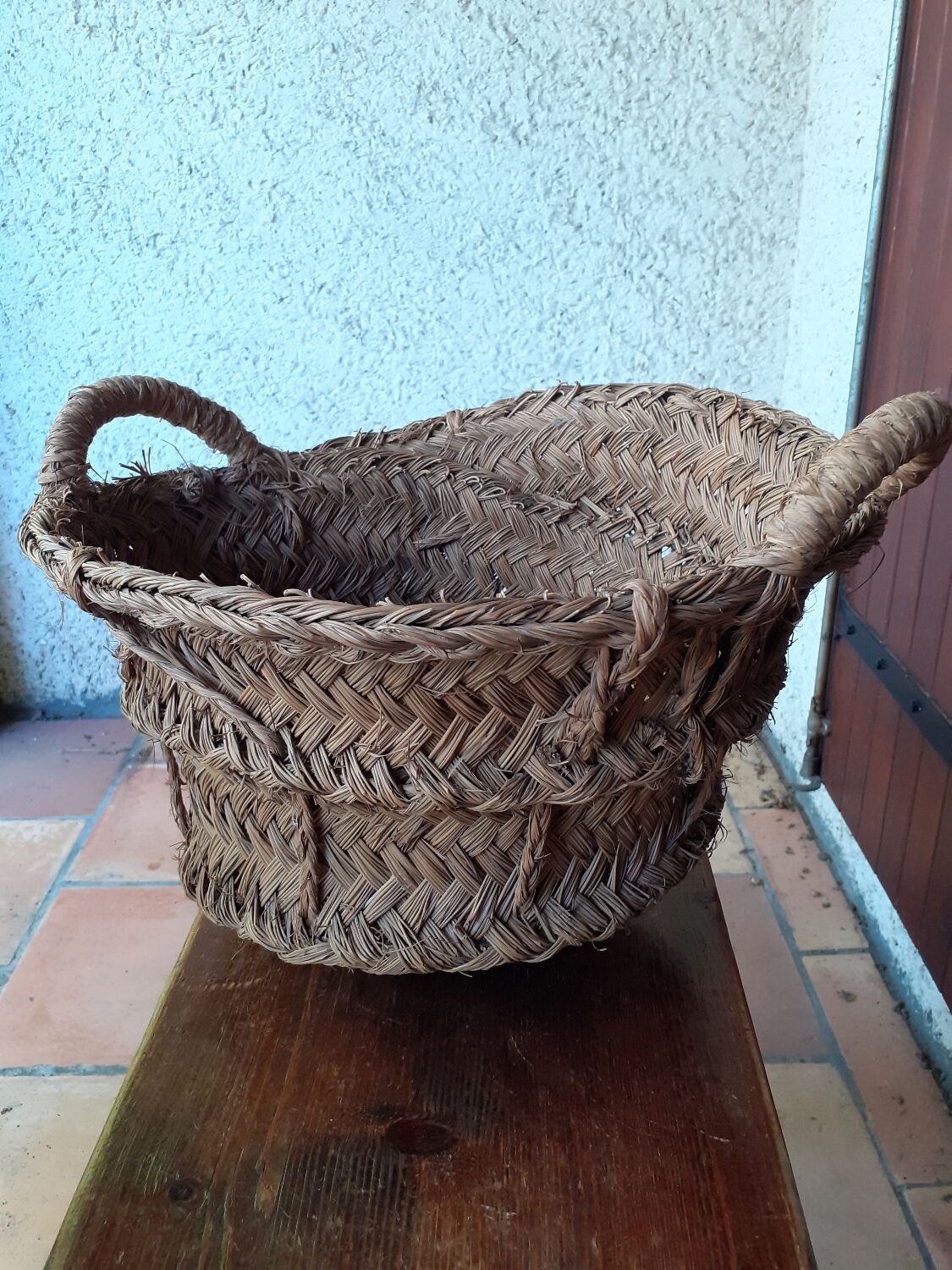 Basket in wicker