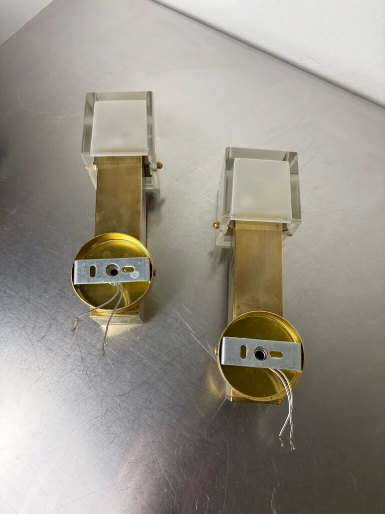 Pair of Gaetano Sciolari cubic Murano glass wall lights, Italy, circa 1970s