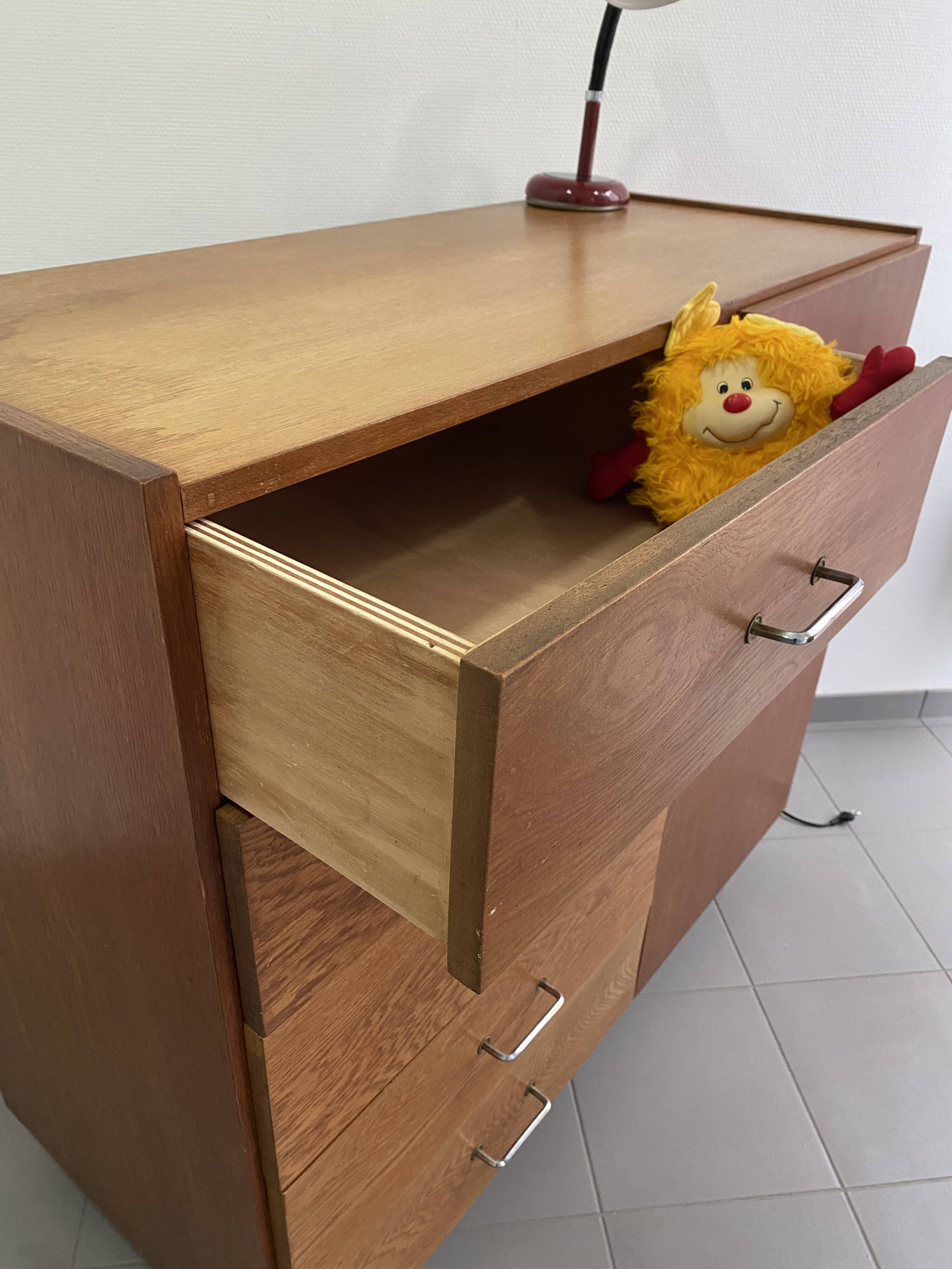 Vintage sideboard with compass legs