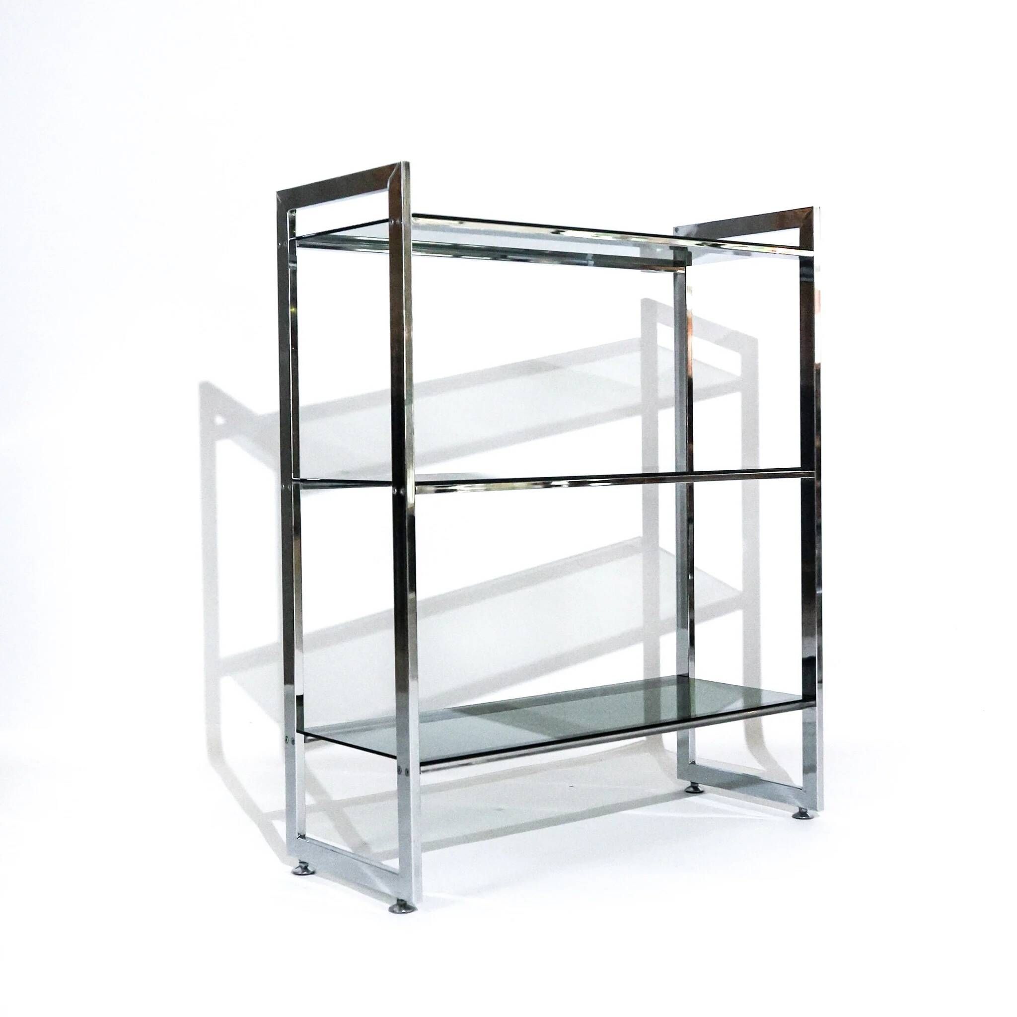 Vintage Italian freestanding shelf in chrome with glass shelves, 1970s.