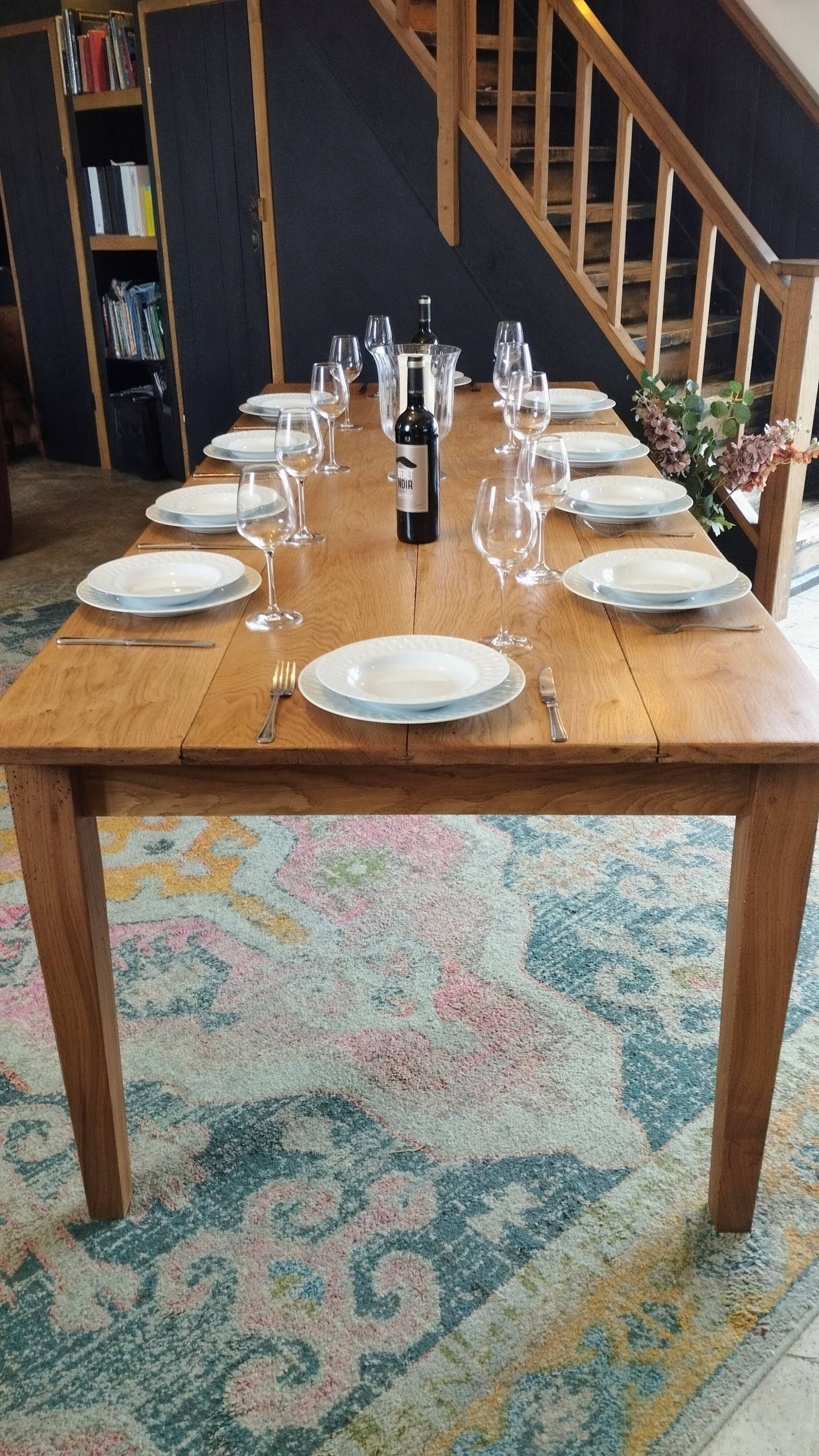 Solid oak farmhouse table, gilded and patinated, two drawers, 260 x 100 cm