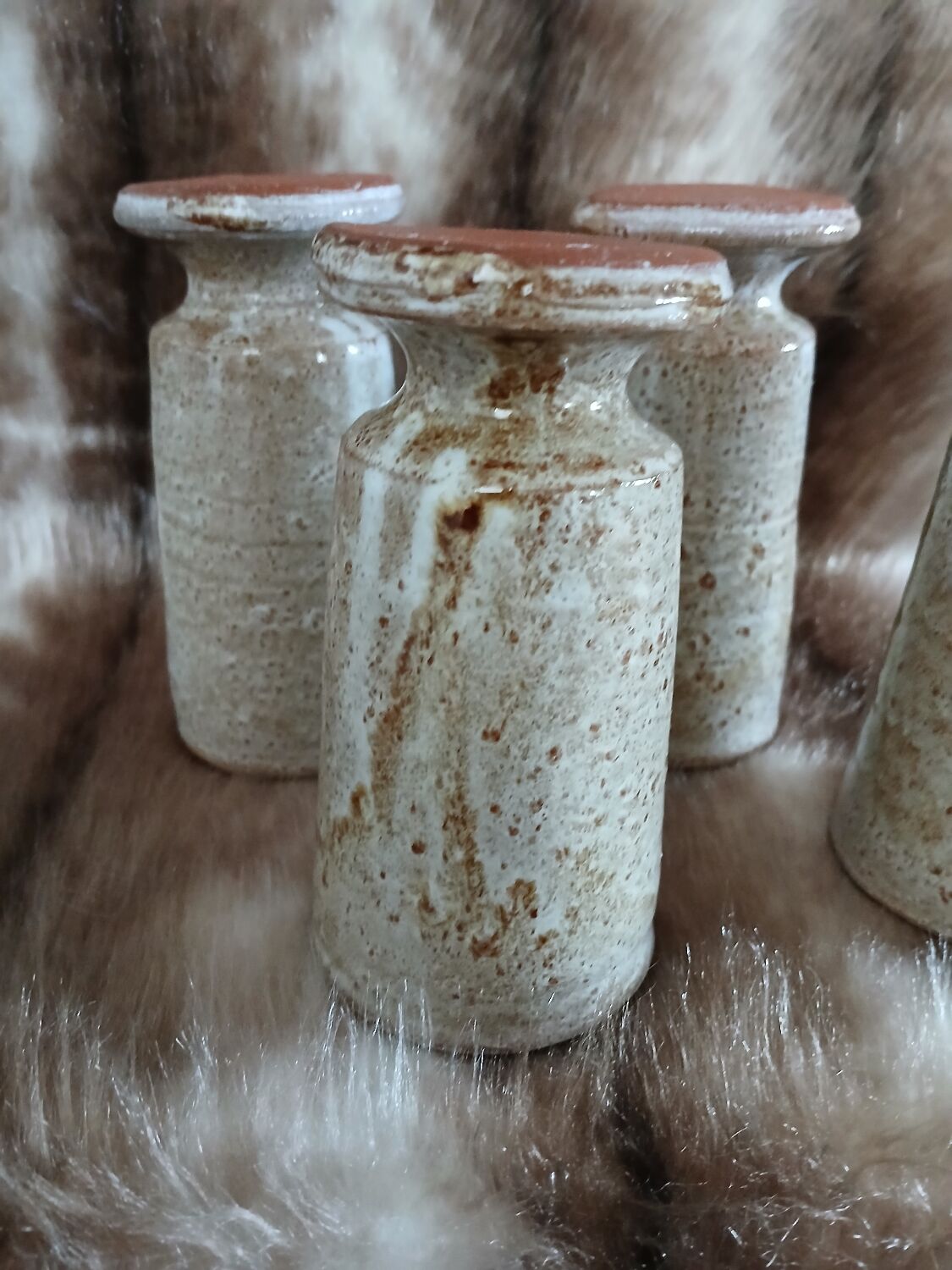 4 old stoneware mugs/mazagrans