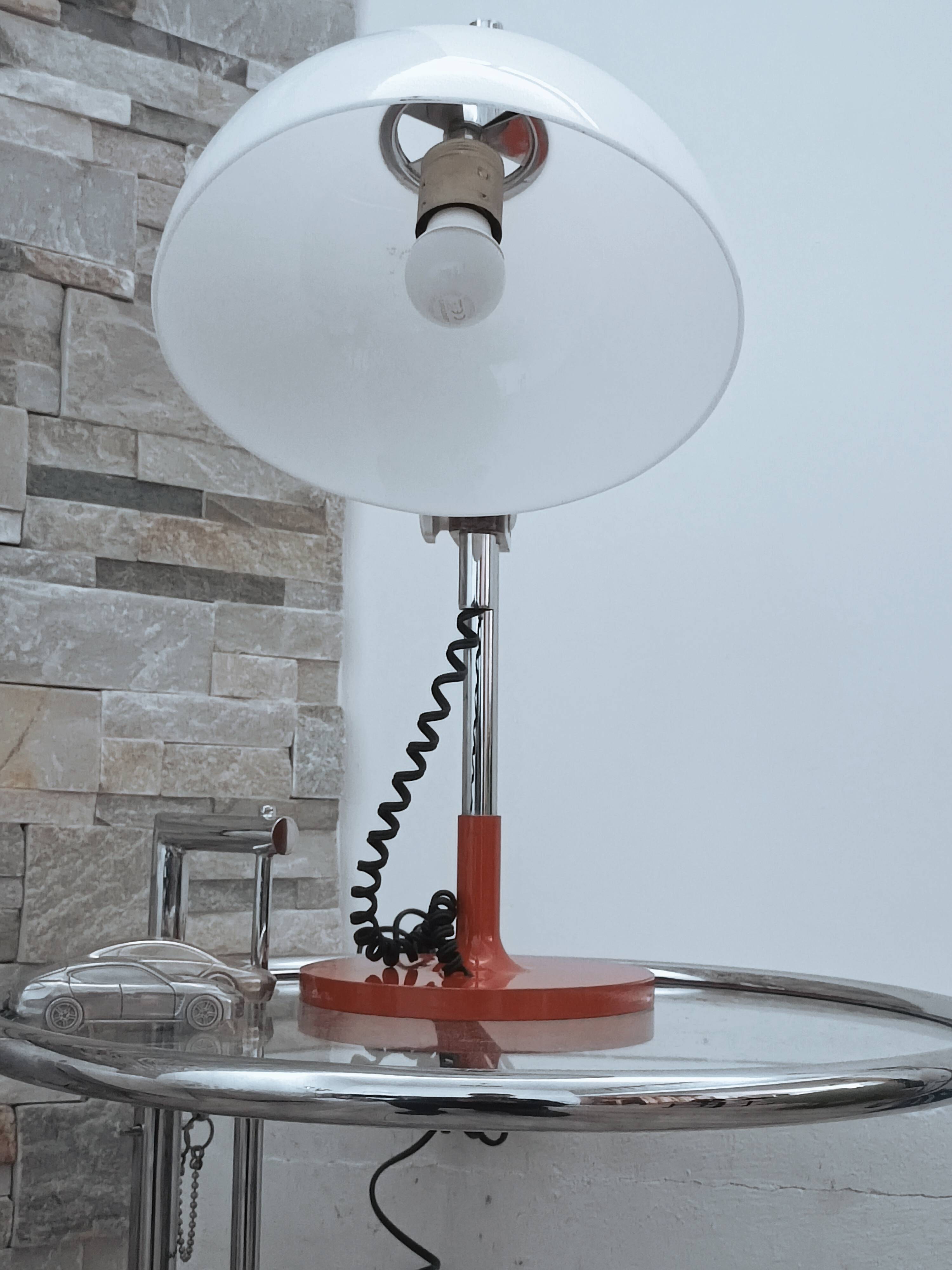 Lampe de table design Pinokio 1970s