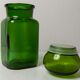 Pot de pharmacie vert en verre 1960