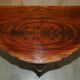 Console half-moon style Thomas Chippendale in flame mahogany.