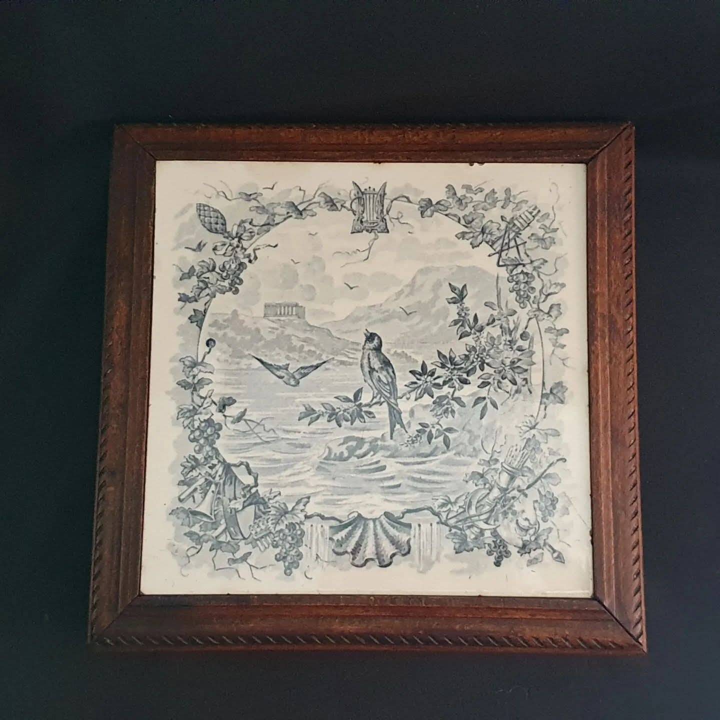 Birds trivet earthenware