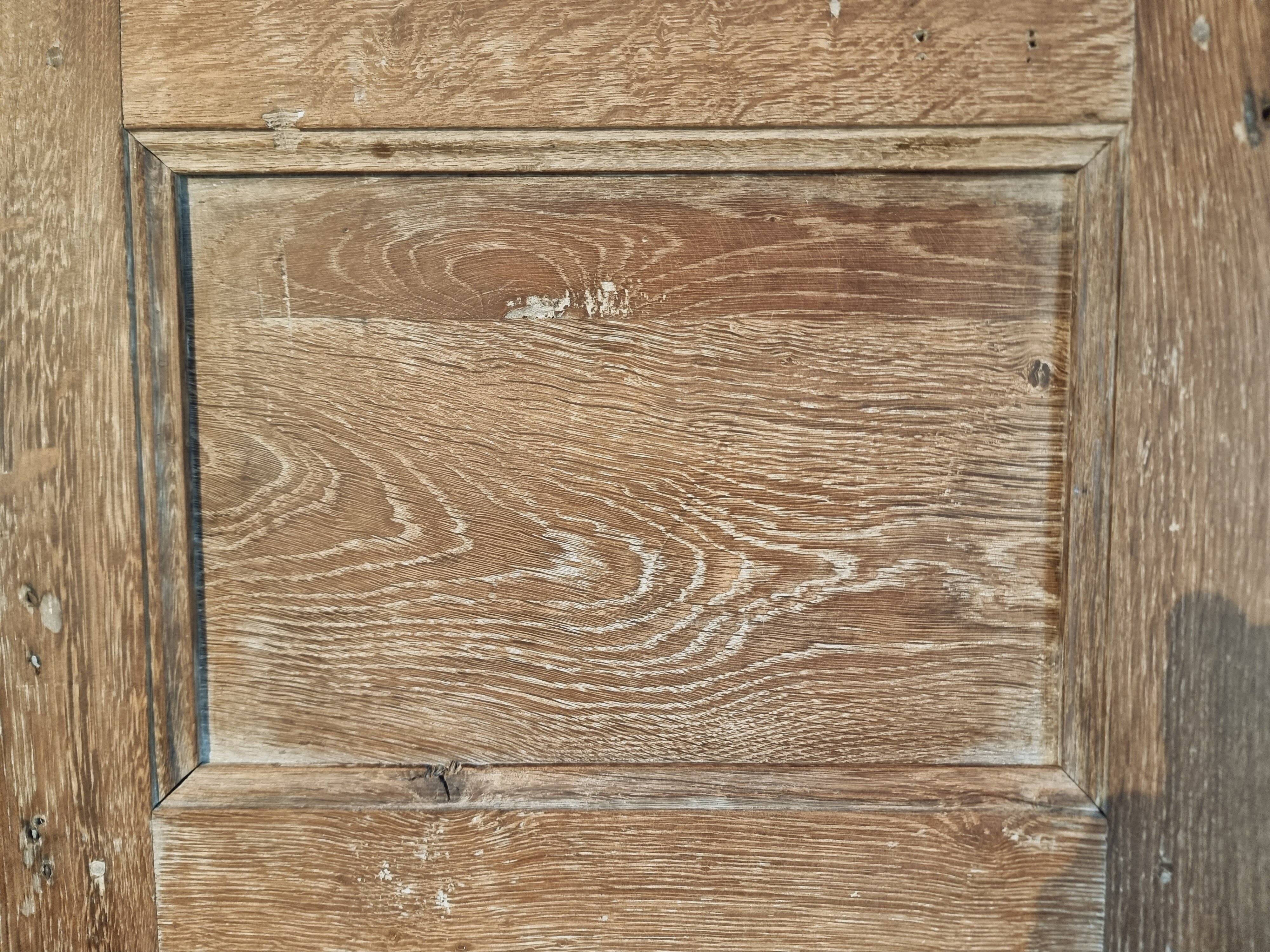 Pair of antique French oak doors – Late 19th century
