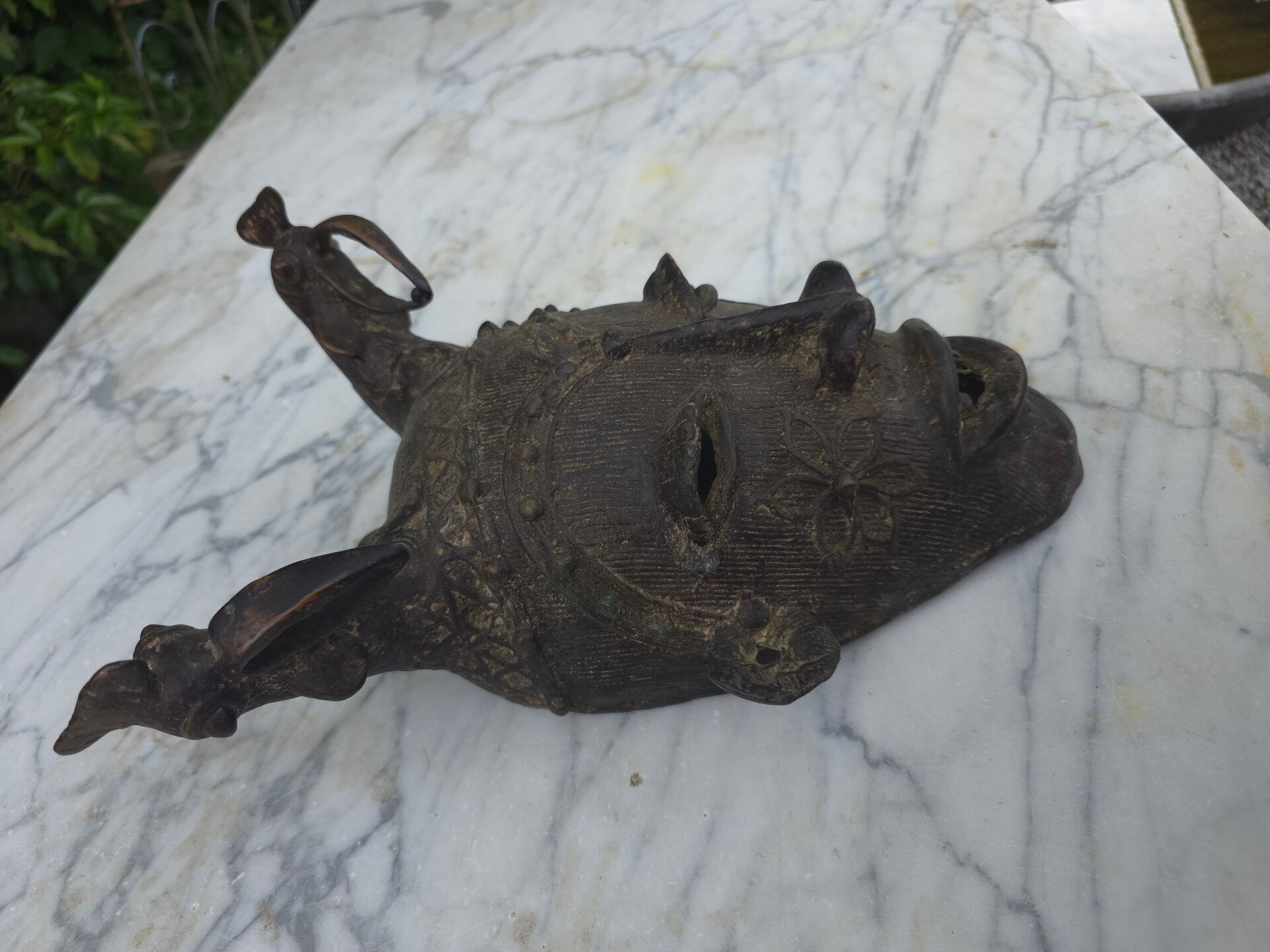 Masque Africain en bronze