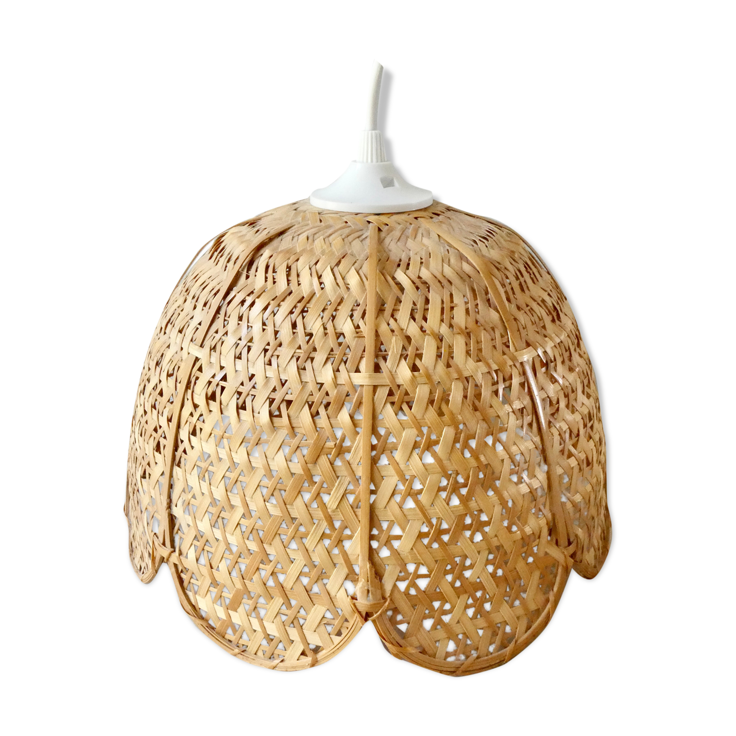 Braided rattan suspension