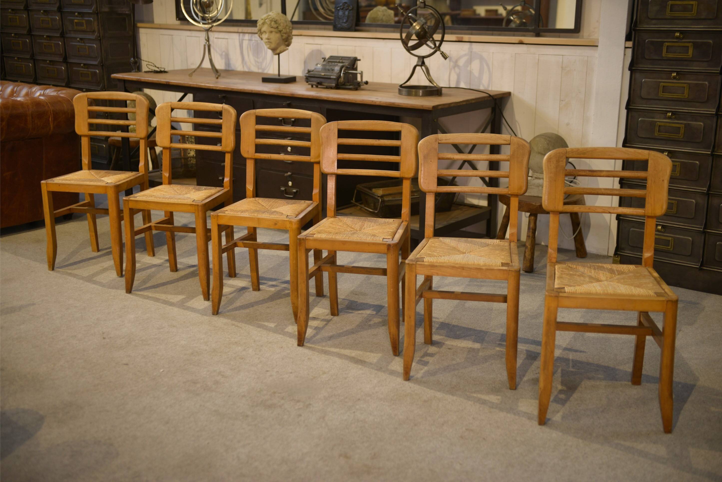 Ensemble de 6 chaises Pierre Cruège 1950’s
