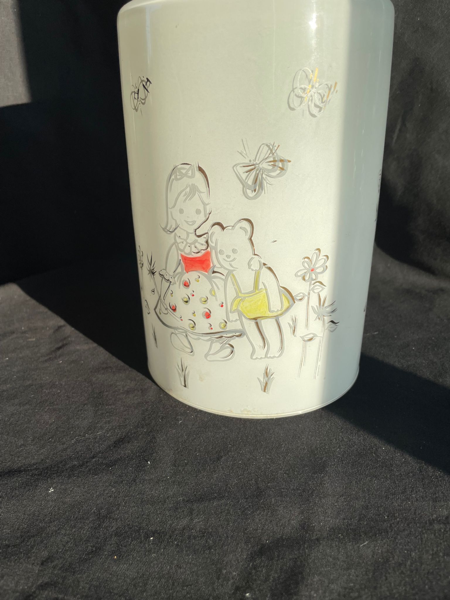 Vintage lamp, white glass, hand painted