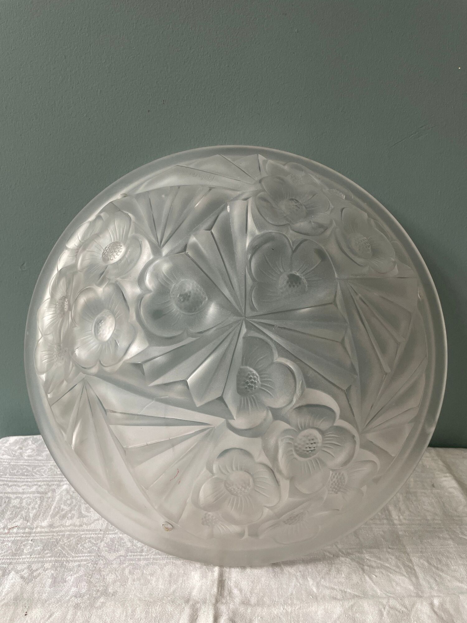 Art deco glass paste lampshade signed hubens degué