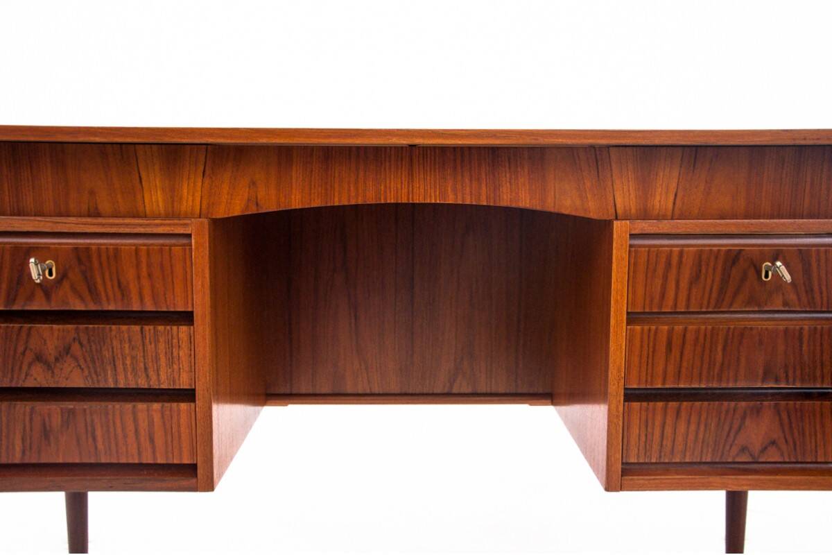 Teak desk, Danish design, 1960s