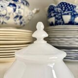Candy box, white opaline jar