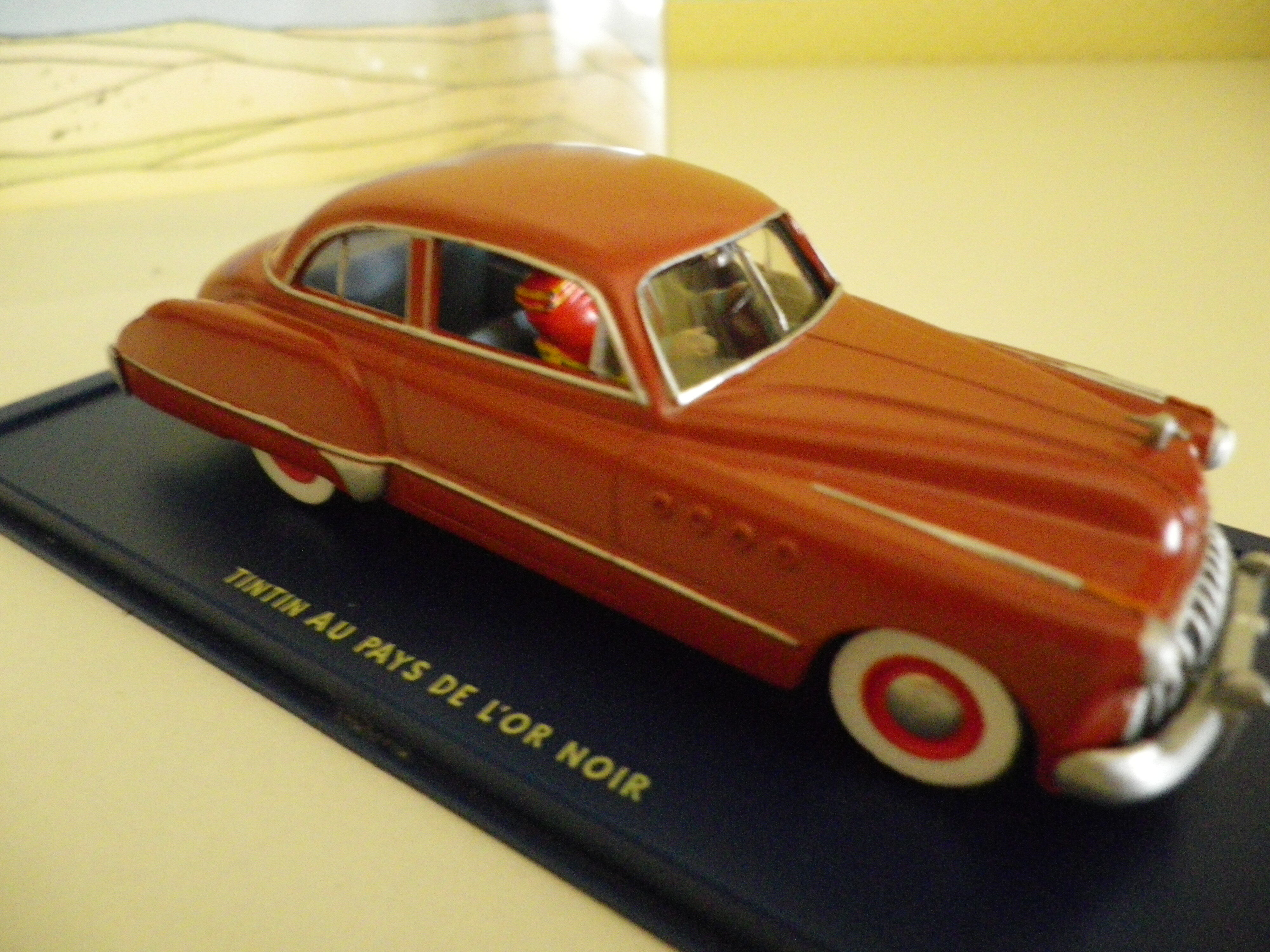 Lot of 5 Tintin collection cars, 1/43rd, original cases