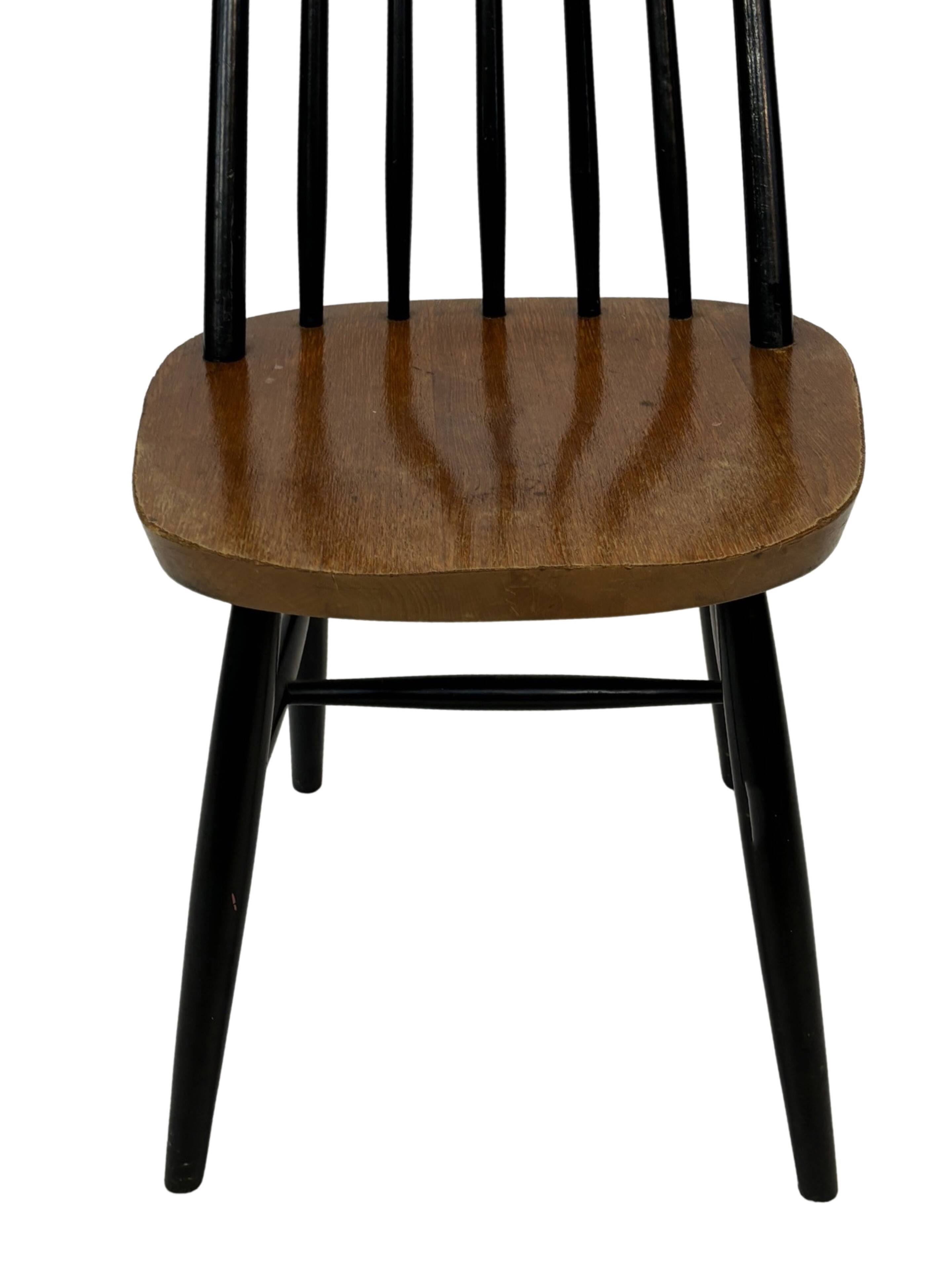 Mid-Century modern spindle back chair by Ilmary Tapiovaara, 1960s