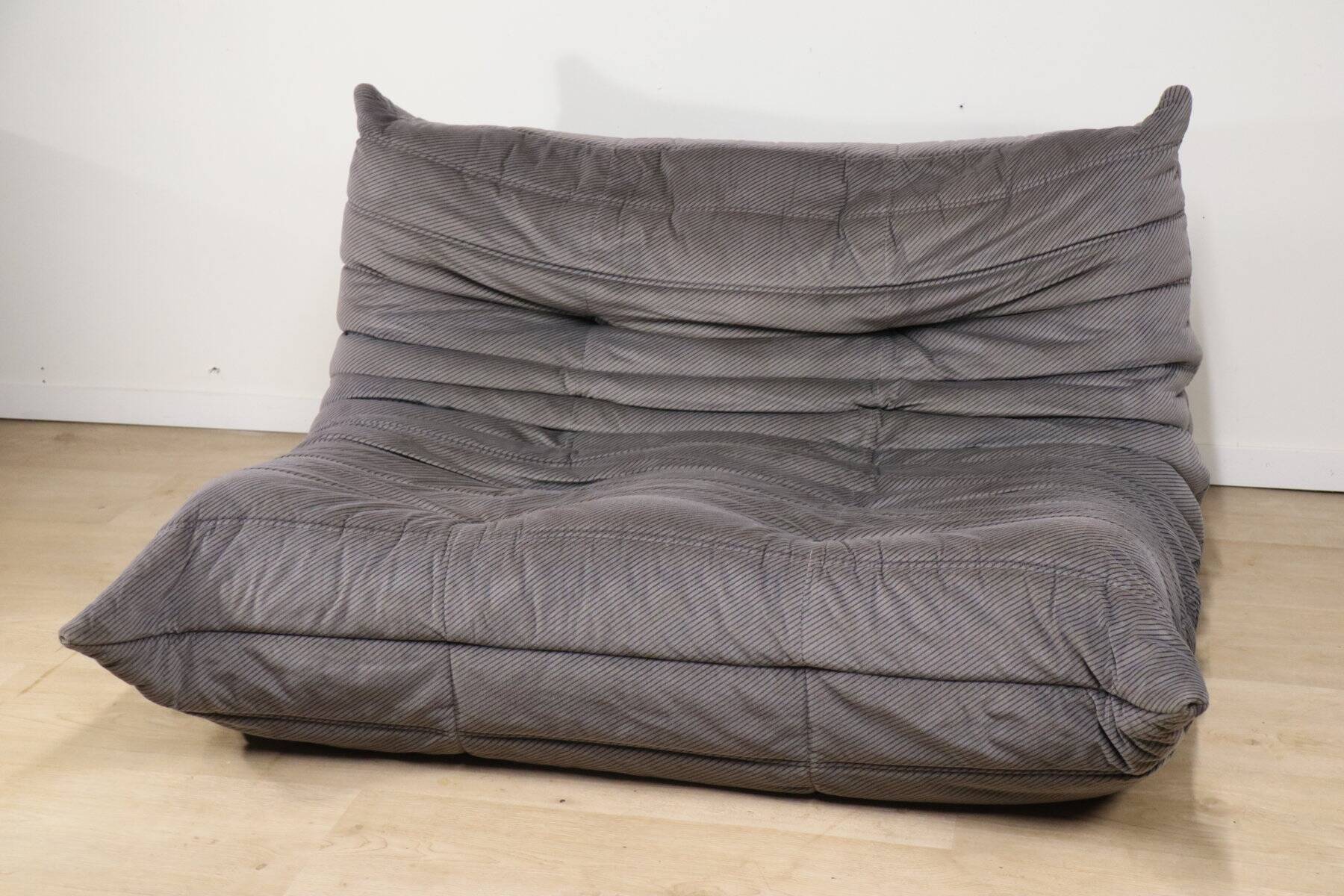 Togo 2-seater sofa – Michel Ducaroy edition Ligne Roset, 1970