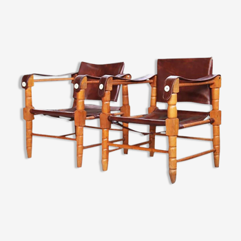 Paire de chaises du milieu du siècle