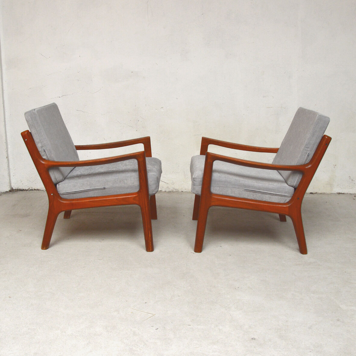 Paire de fauteuils danois Ole Wanscher 1960