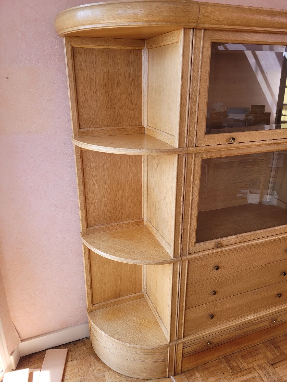 Furniture in MD modules with desk