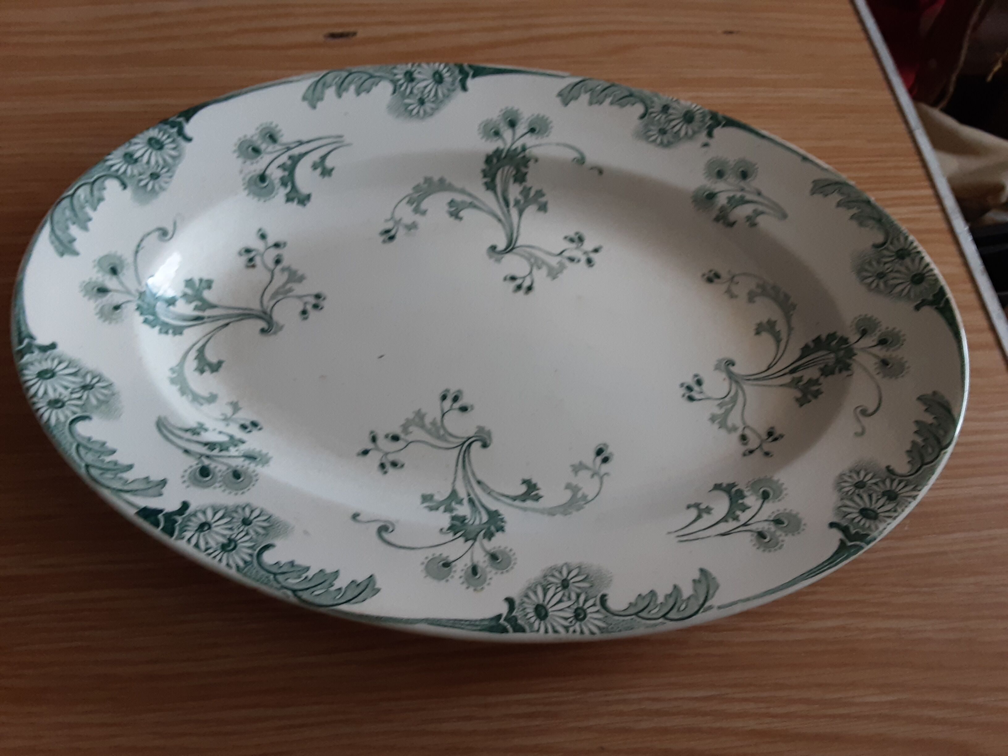 Plat Ancien En Faïence De Lunéville - Blanc - Occasion