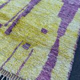 Moroccan berber carpet M'rirt 210x300 cm