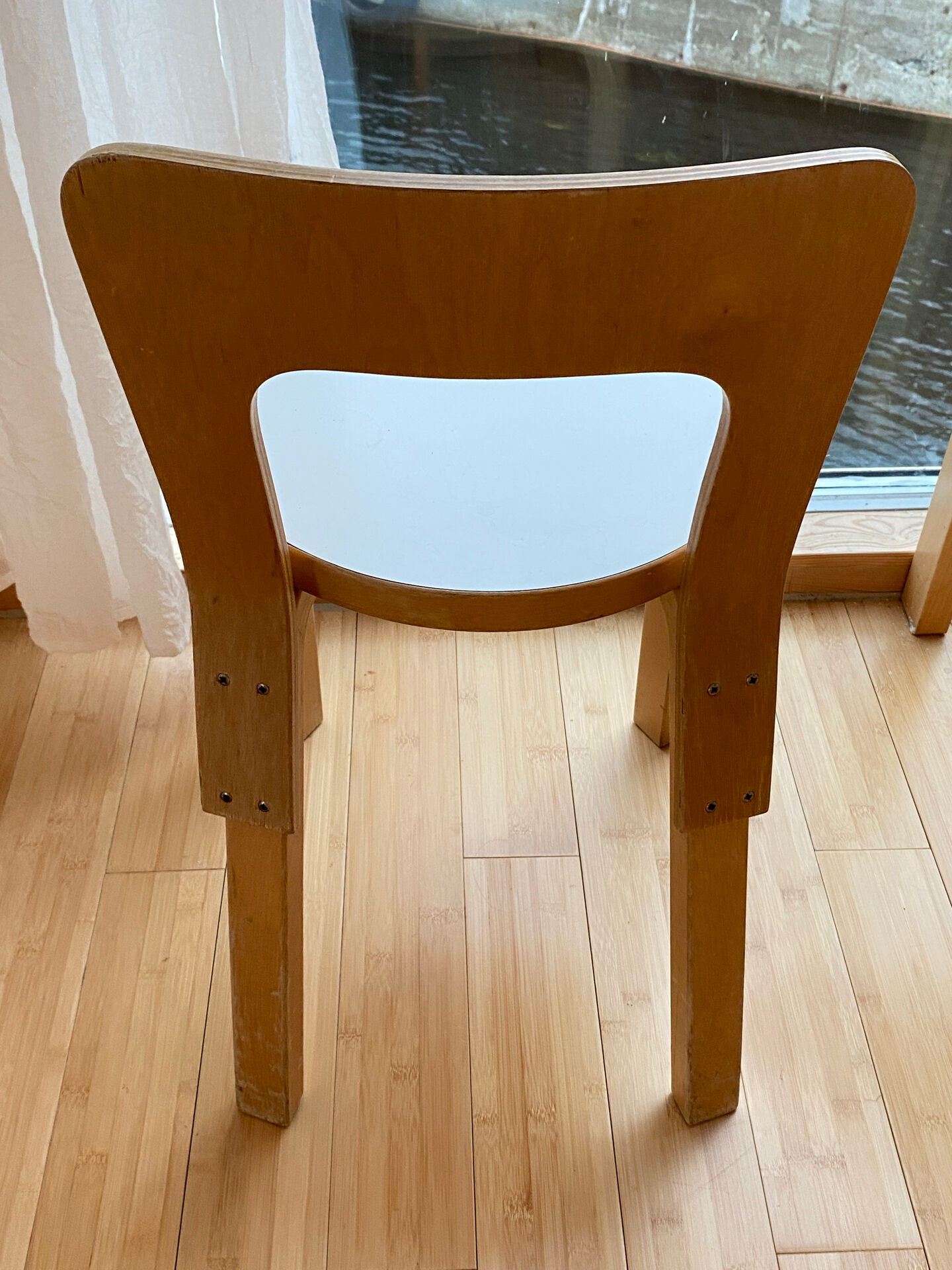 Chaise Alvar Aalto, 65