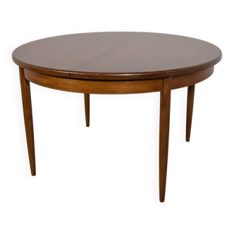 Table à manger ronde en teck du milieu du siècle de G-Plan, Royaume-Uni.