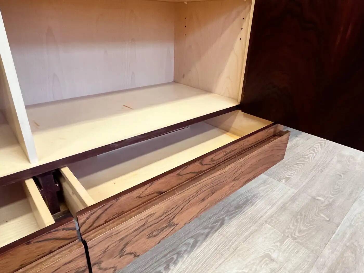 Buffet / Haut buffet Behr en palissandre B60 de Dieter Waeckerlin, 1959