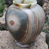 Natural agate vase