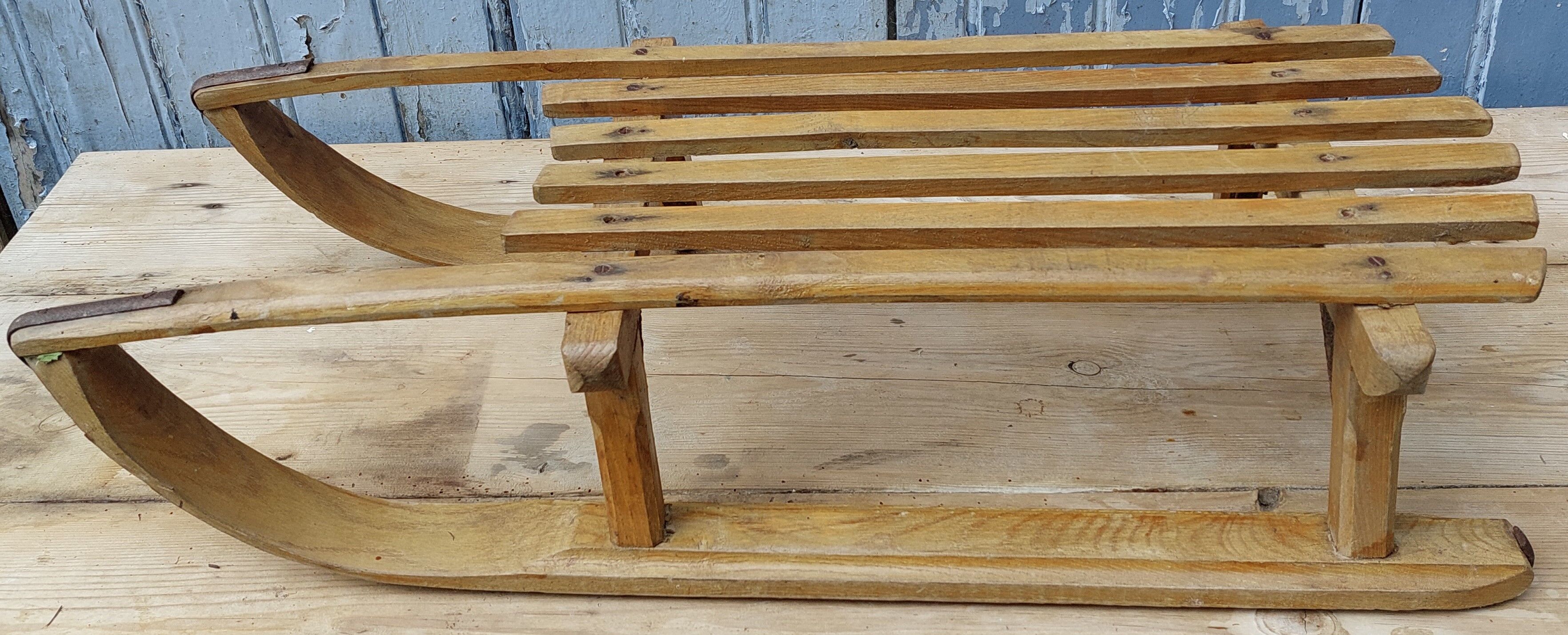 Wooden toboggan