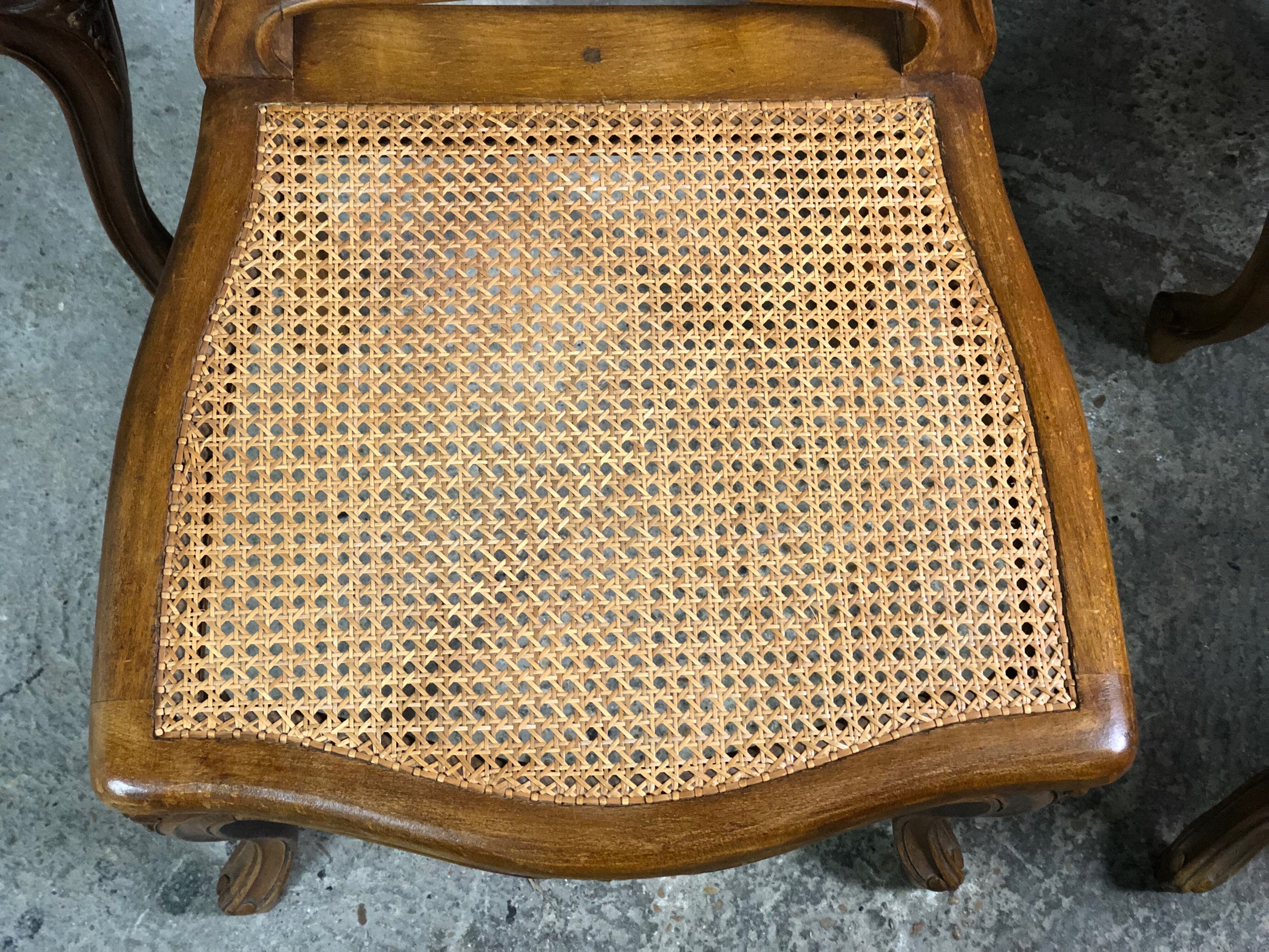 Chairs (lot of 6) Louis XV style in solid walnut caned 1940