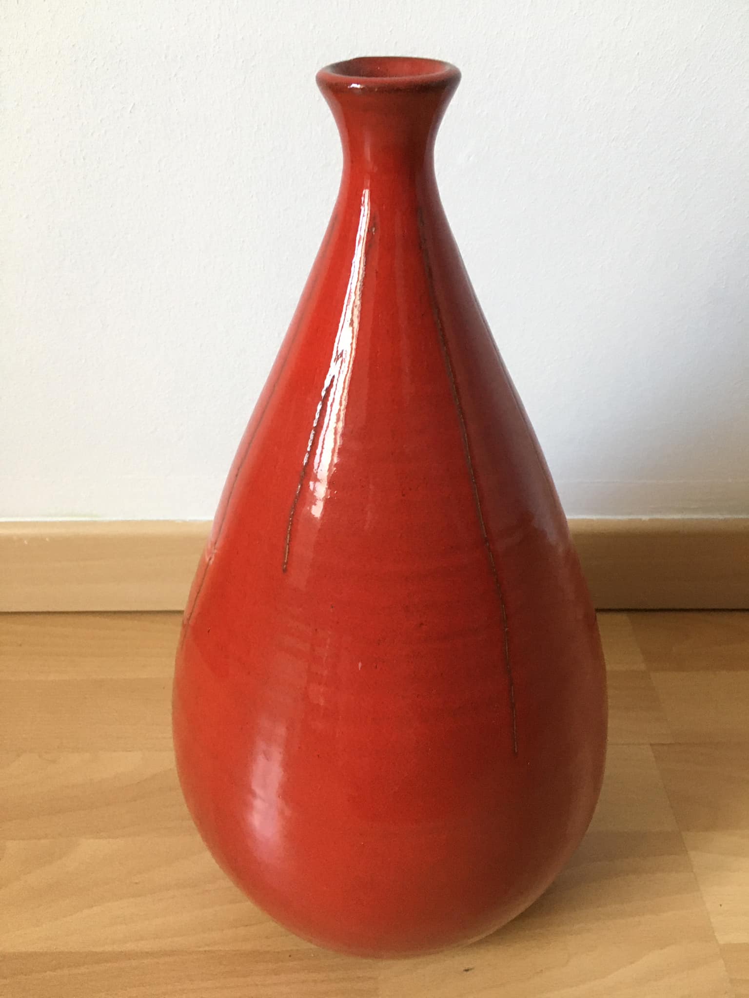 Contemporary ceramics in the shape of a jar