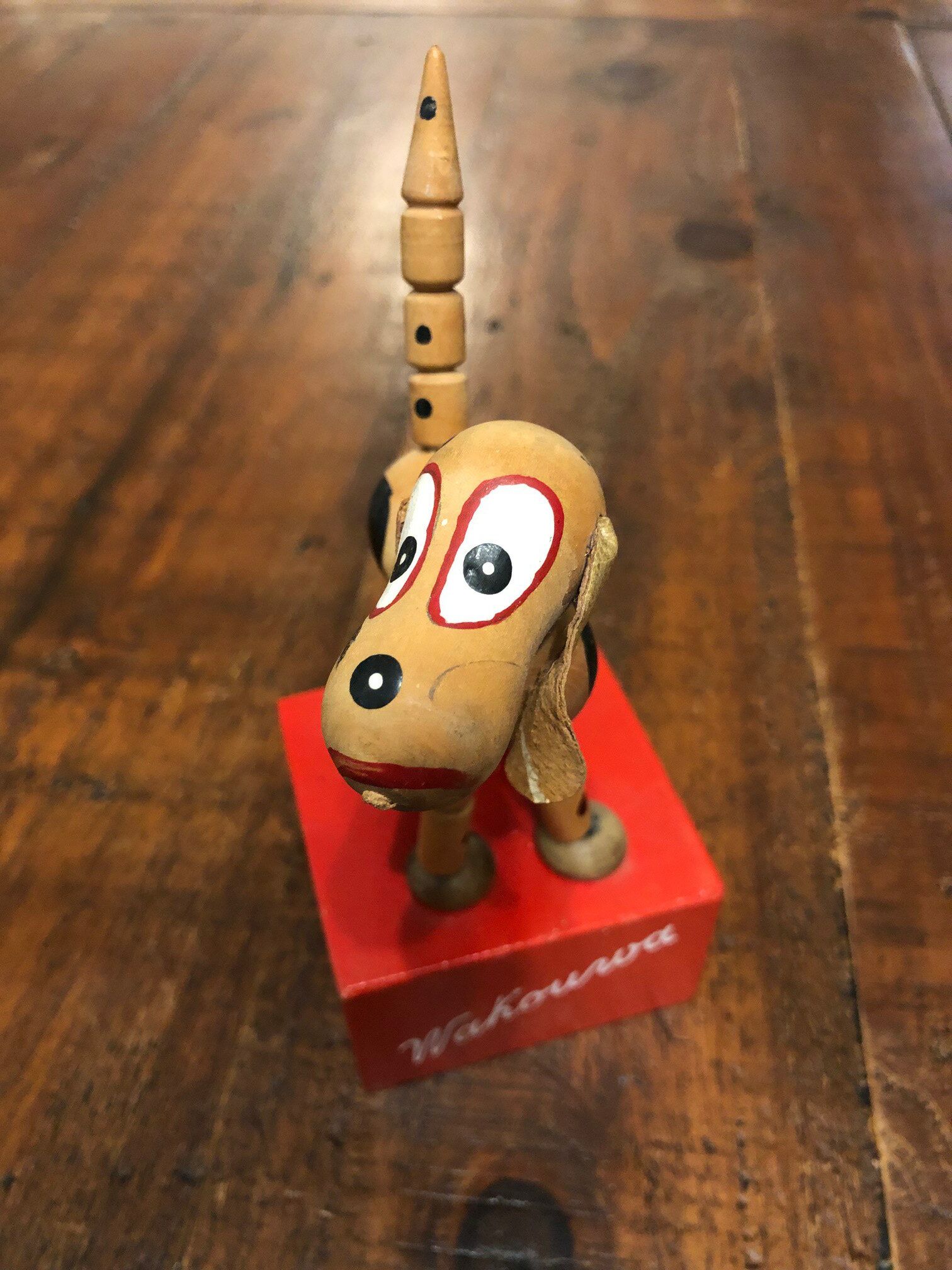 Wakouwa articulated wooden dog  40