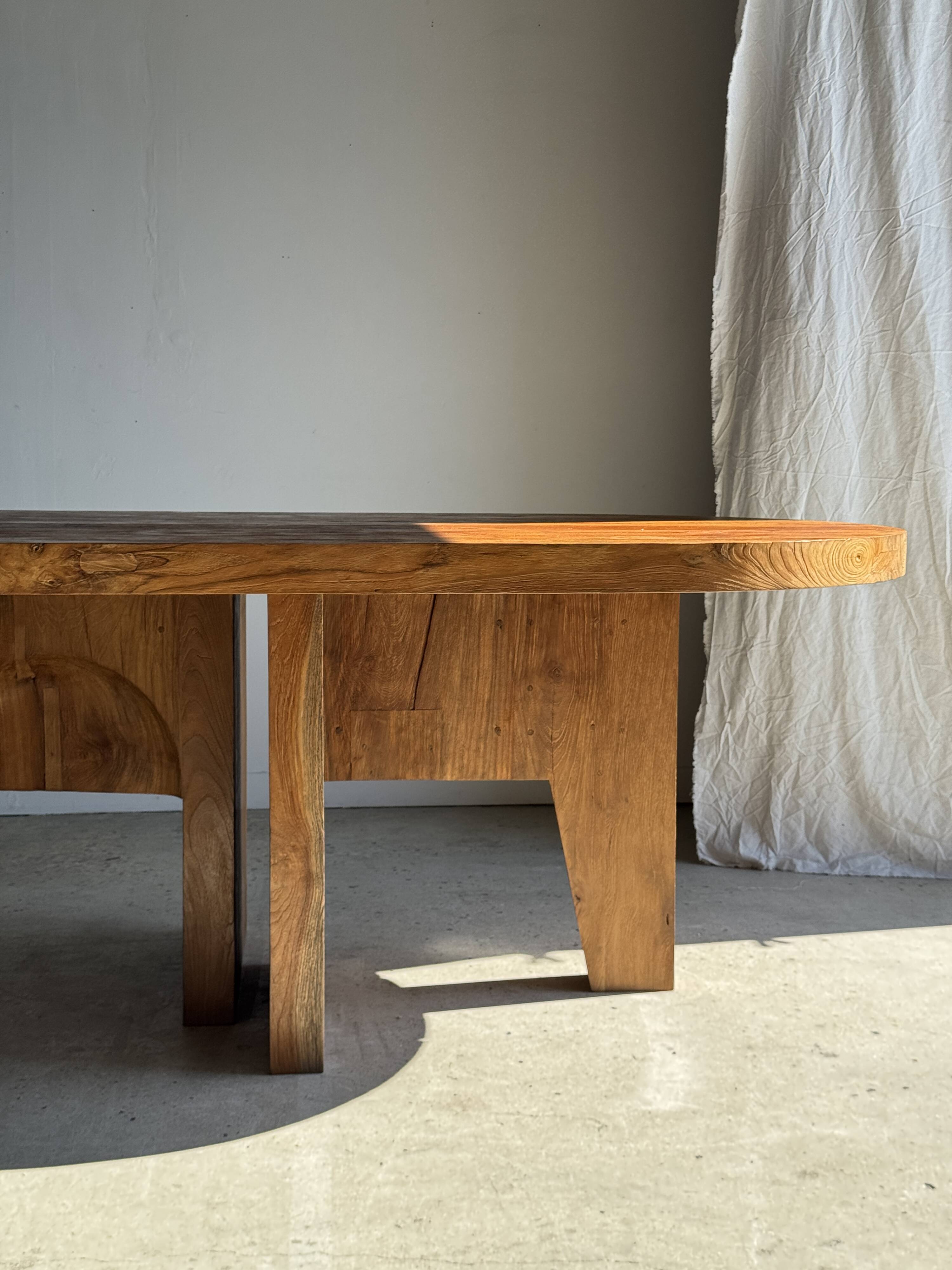 Immense solid teak table 2.10m x 1m